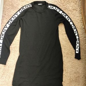 DKNY SWEATER DRESS